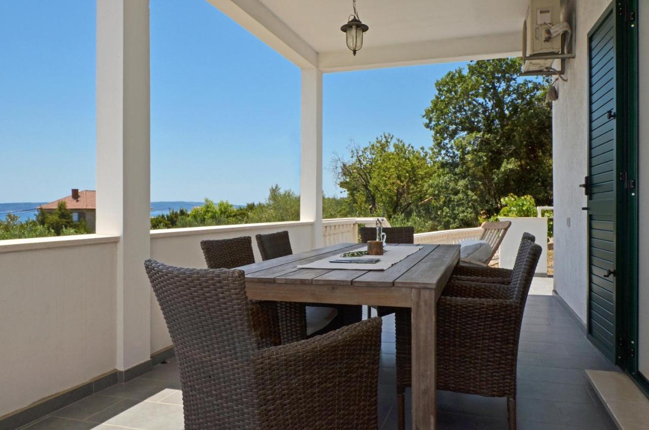 Holiday Home Nevera Kaštela Kültér fotó